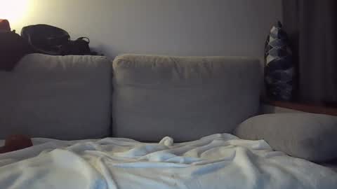 dadbody71 online show from January 25, 4:45 am