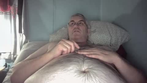 dadbody71 online show from February 23, 4:17 am