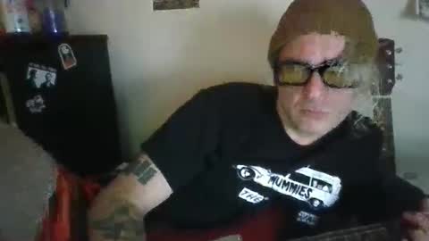 jeepster9 online show from April 8, 6:49 am