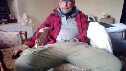 jeepy383838 online show from March 30, 12:05 pm