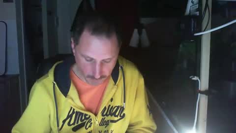 Snapshot of jef74700 chatting on February 27, 5:07 am Jrme online show from February 27, 5:07 am