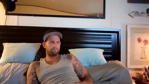 Doingitright online show from November 28, 1:57 am