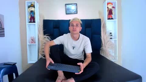 jeic 18 online show from November 6, 7:50 pm