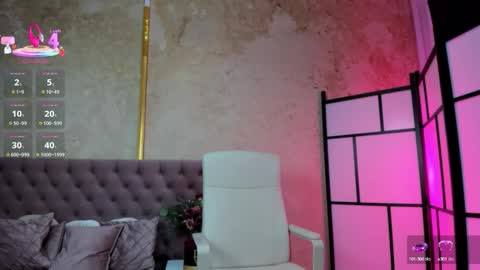 Jelisse online show from October 9, 1:38 pm