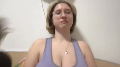 Inna  online show from February 3, 8:29 am