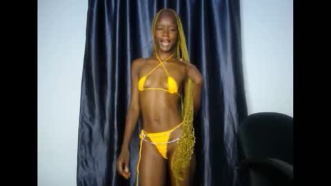 Linda online show from October 21, 5:38 pm