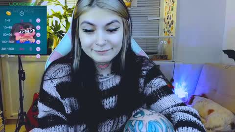 Jelya online show from December 7, 2:30 pm