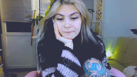 Jelya online show from December 18, 5:21 pm