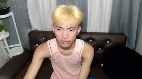 jemart_urnaughtboy online show from June 13, 3:06 am