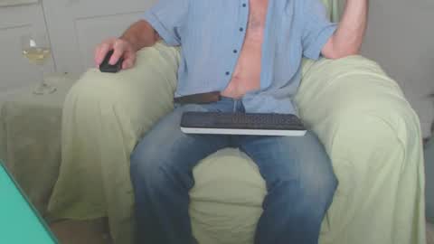 Snapshot of jemmy10708 chatting on September 17, 2:48 am jemmy10708 online show from September 17, 2:48 am