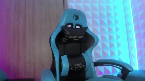 jendralevis online show from February 26, 2:08 am