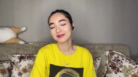 Jenifer online show from September 25, 4:30 am