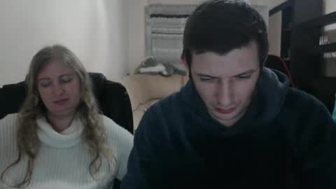 JenisAndPeter online show from March 3, 4:15 pm