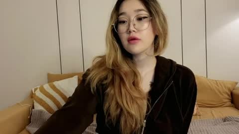 JENNA online show from April 16, 5:07 am