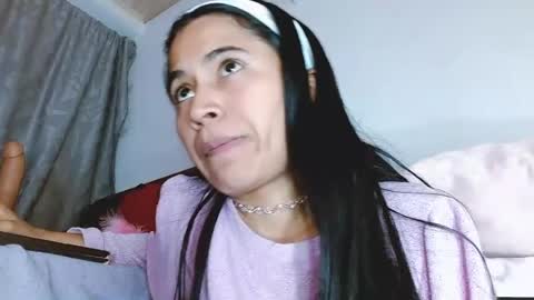 jenner_lena online show from August 7, 8:23 am