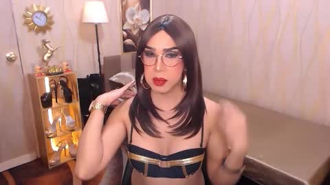 jenniegarcia online show from January 17, 5:55 pm