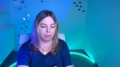 Jennifer online show from September 27, 5:38 am