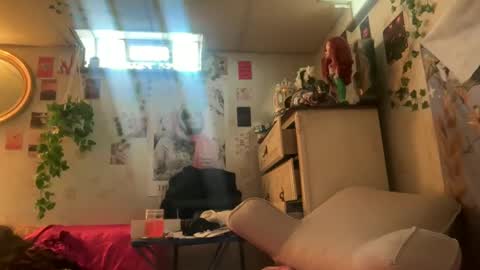 jennifer_robbie online show from December 14, 6:20 pm