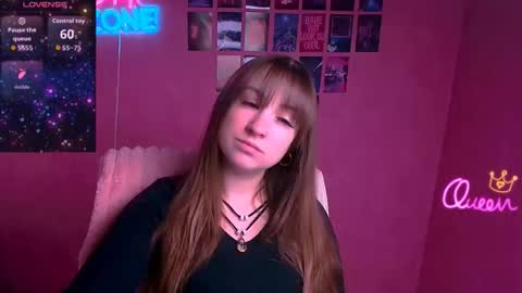 Jennifer online show from February 20, 6:48 am