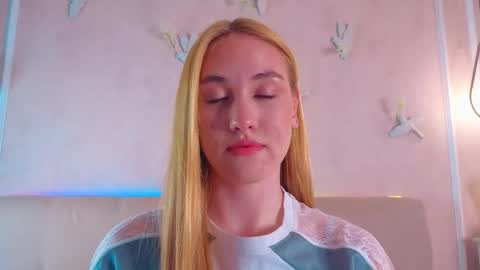 jennifercamprell online show from April 21, 8:27 pm