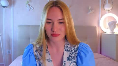 jennifercamprell online show from April 8, 8:23 pm