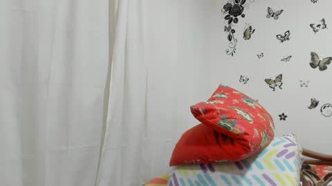 jenniferloveyou online show from February 4, 8:17 pm