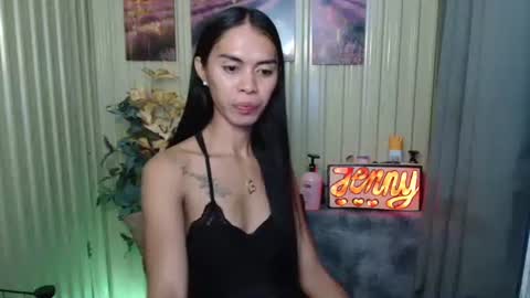 PRETTY JENNY online show from November 15, 7:10 am