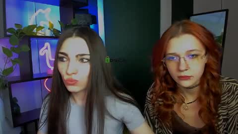 jenny_donne online show from March 30, 5:40 am