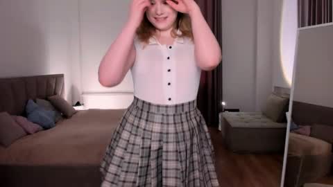 Jenny my next stream is on Saturday at 1 pmUTC Welcome to my WhatsApp 3 online show from March 5, 1:09 pm