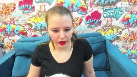 Jenny online show from April 7, 9:22 am