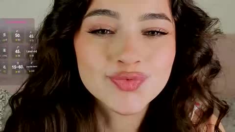 jenny_rosexx online show from November 23, 7:23 pm