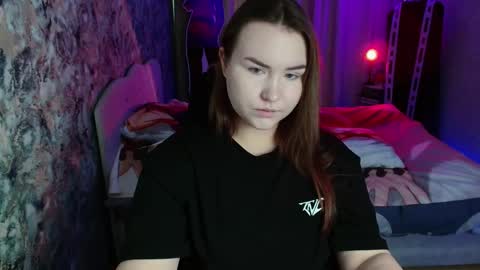 Jenny online show from January 13, 8:22 am