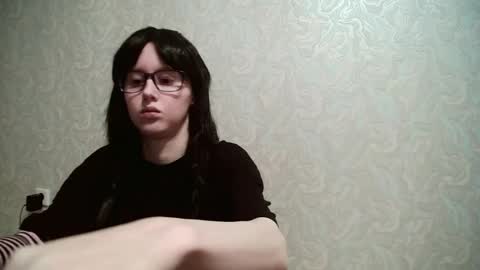 JennyOlset online show from December 14, 9:26 am