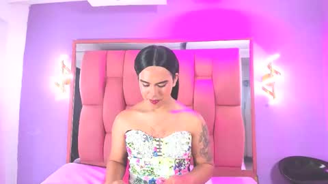 jennyts18 online show from September 14, 7:48 pm