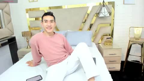 Matias Jeong  online show from December 18, 7:42 pm