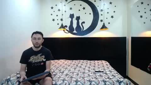 Jeremmyandstacy online show from February 19, 12:55 pm