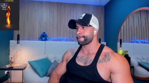 Snapshot of jeremy_harden chatting on January 27, 12:54 am Jeremy online show from January 27, 12:54 am