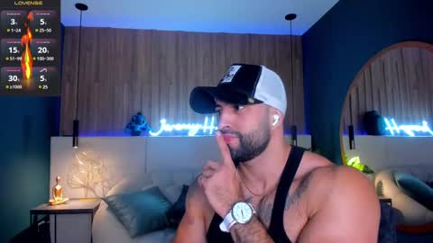 Snapshot of jeremy_harden chatting on March 9, 8:52 pm Jeremy online show from March 9, 8:52 pm