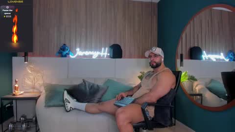 Snapshot of jeremy_harden chatting on March 4, 10:05 pm Jeremy online show from March 4, 10:05 pm