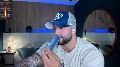 Jeremy online show from January 13, 9:44 pm