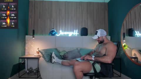 Snapshot of jeremy_harden chatting on February 26, 1:36 am Jeremy online show from February 26, 1:36 am