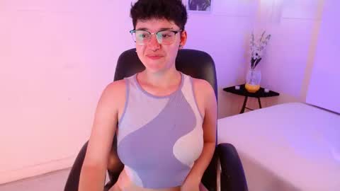 jero harper1 online show from October 14, 4:10 pm