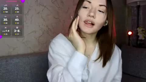 Lily online show from May 13, 5:55 pm