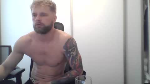 jerryalise online show from October 19, 5:56 am