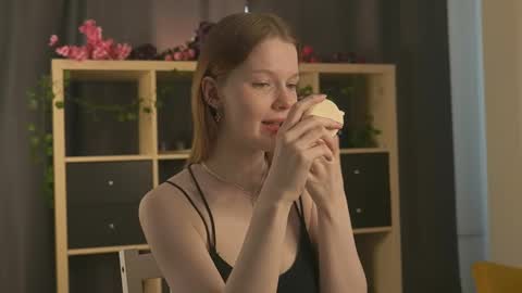 Molly online show from January 16, 6:11 am