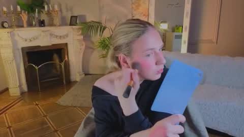 jes_solar online show from September 28, 12:25 pm