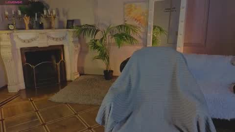 jes_solar online show from October 11, 12:43 pm