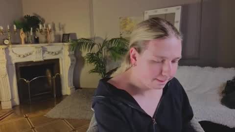 jes_solar online show from October 13, 1:46 pm