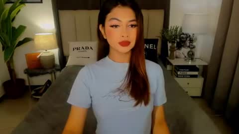 Jess online show from July 10, 11:53 pm