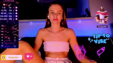 Snapshot of jess_kahawaty chatting on February 19, 9:25 pm Jess online show from February 19, 9:25 pm